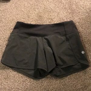 Lulu shorts! NWOT